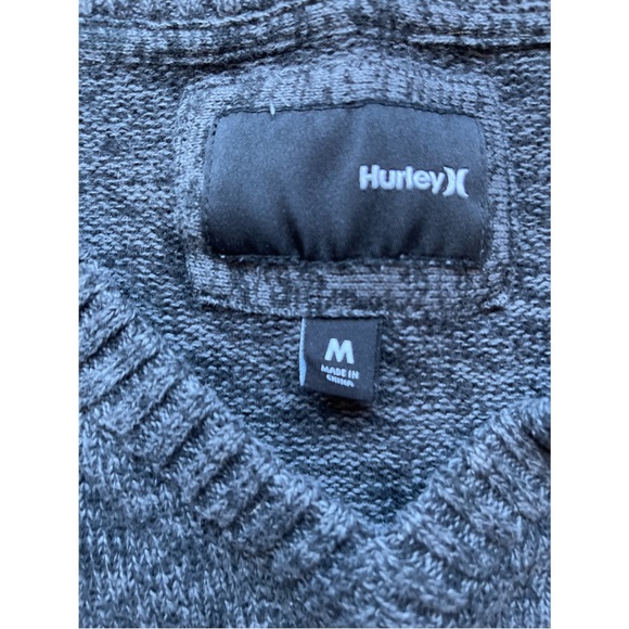 Hurley Grey V Neck Knit sweater in size M 100 percent cotton. - Picture 4 of 5